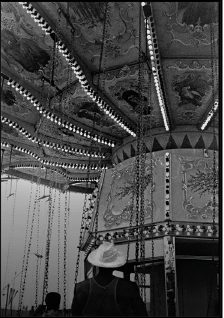 Ming Smith: Coney Island Detail